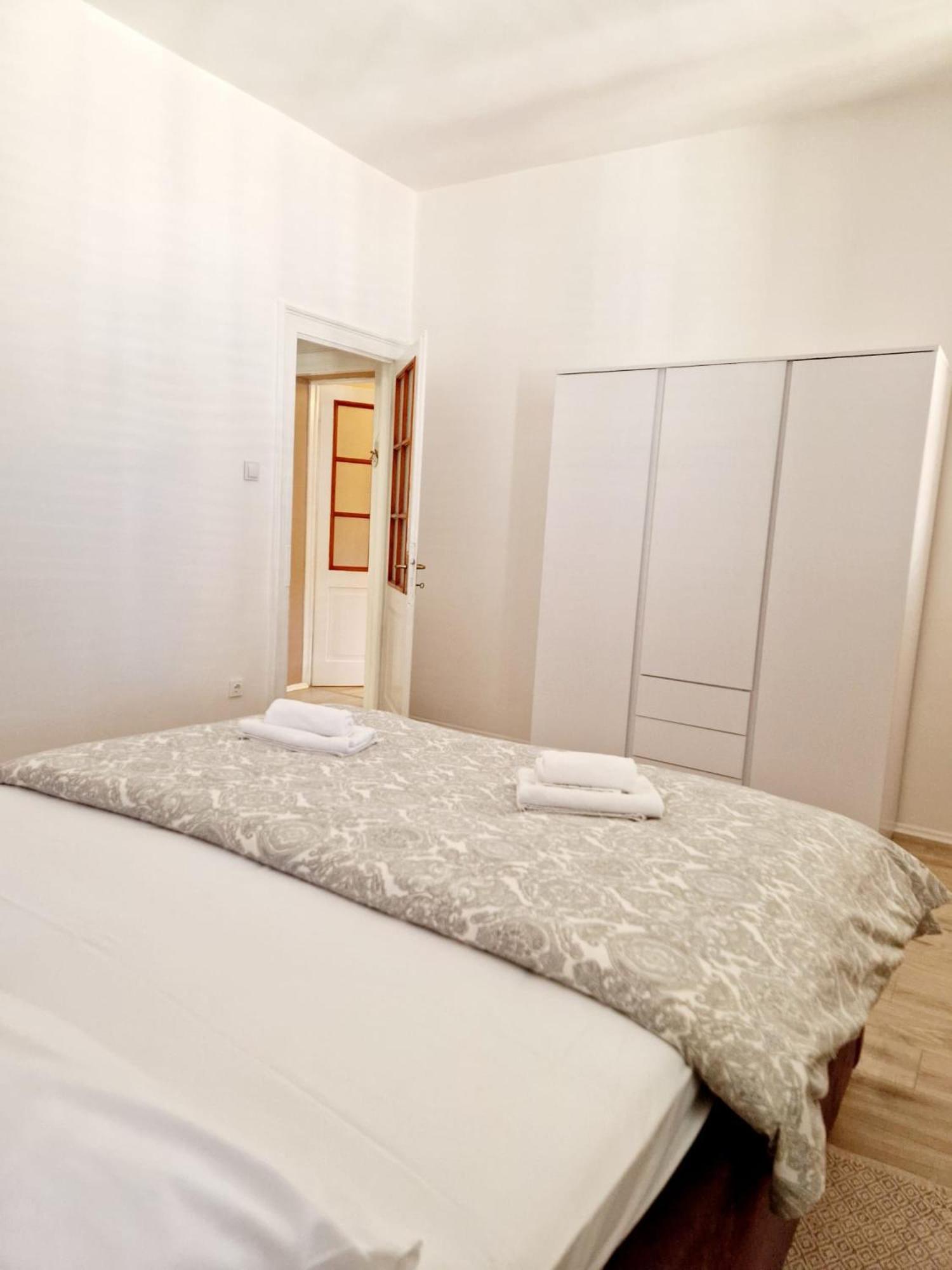 Apartment Pape Split Eksteriør billede