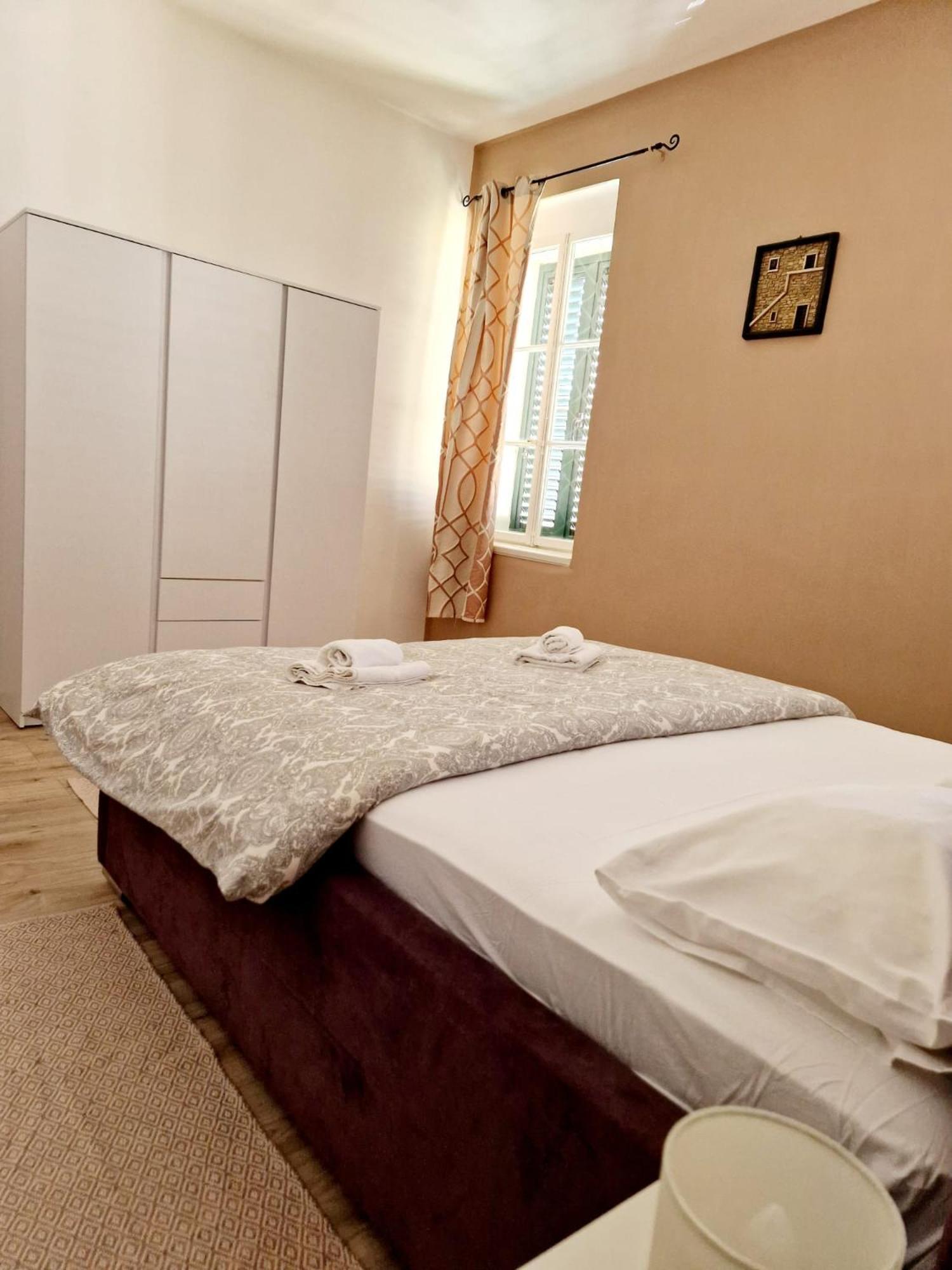 Apartment Pape Split Eksteriør billede